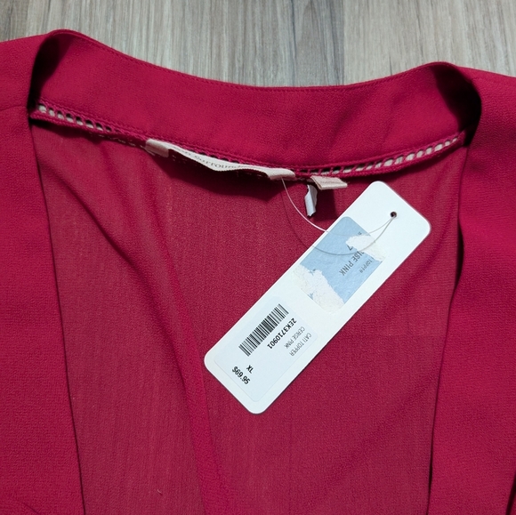 NWT‎ Soft Surroundings XL Cati Topper, Cherise Pink, Dolman Sleeve Cropped Shrug - Picture 3 of 4